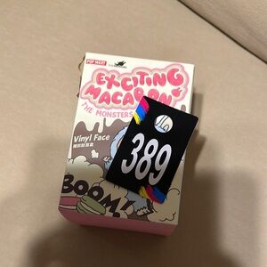 389,Pop Mart Exciting Macaron Vinyl Face